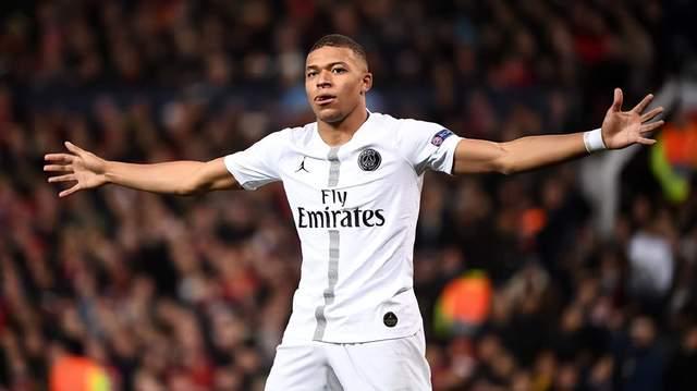 每体：巴萨收到特狮的首份报价，贝西克塔斯愿承担薪水租借（每体：贝西克塔斯愿承担薪资租借特狮，巴萨已收到首份报价）