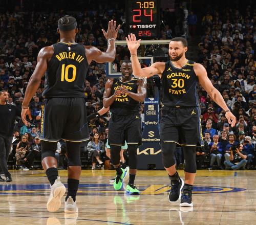 诱惑力拉满！巴乙铁腰情愿自掏70万解约，也要加盟一家中超球队（难挡诱惑！巴乙后腰愿自付70万解约金，只为投奔一支中超球队）