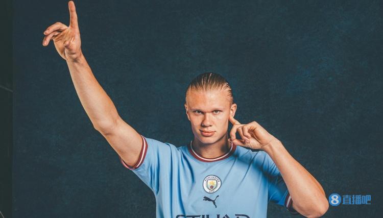 每体：巴萨上周六和莱万经纪人进行了会谈，后者希望再留一年（每体：巴萨周六与莱万经纪人会谈，对方希望其再留队一年）