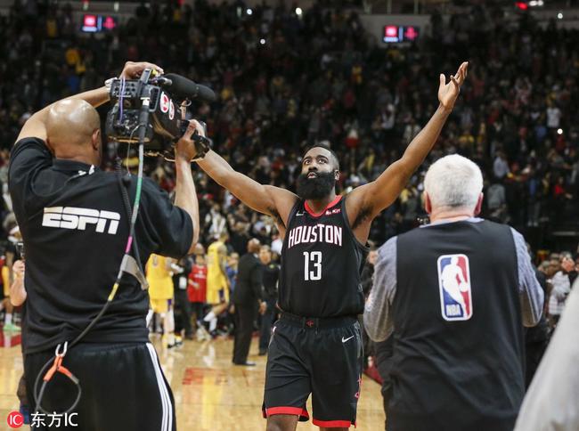 加林德斯：梅西小时候绰号叫“红发10号”，听到这个名字意味着你已经输0-3了（加林德斯：梅西儿时外号“红发10号”，听到这名字就意味着你已0-3落后）