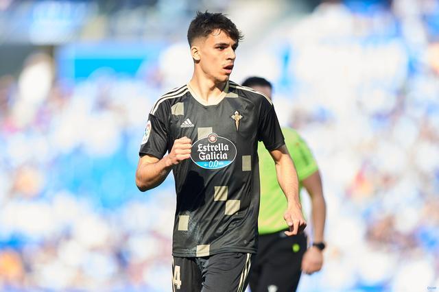 比赛第23圈，诺里斯追赶角田时四轮出白线，被赛会记录。（第23圈，诺里斯追角田时四轮越过白线，遭赛会记录）