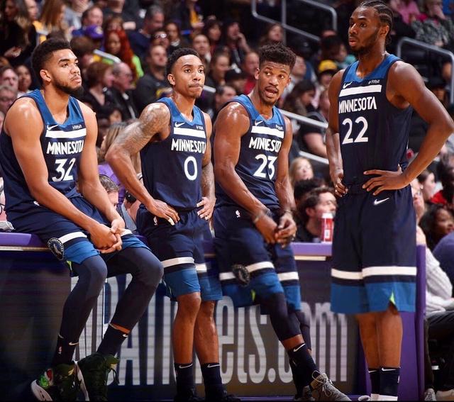 21世纪五大联赛出场时间：C罗75927分钟居首，梅西70022分钟第三（21世纪五大联赛出场时长榜：C罗以75927分钟领跑，梅西70022分钟位列第三）