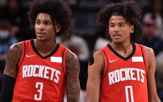 曝皇马已解雇阿隆索！踢曼城后正式官宣 42岁青训传奇任临时教练（传皇马解雇阿隆索：战曼城后将官宣，42岁青训名宿出任临时主帅）