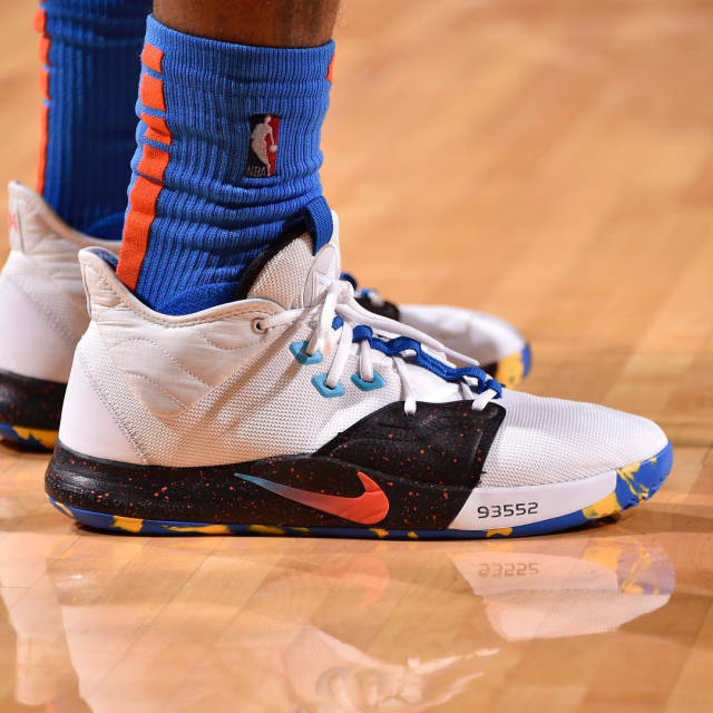 意媒：尤文在关注里昂中场莫顿，未来几周会进行试探性接触（意媒：尤文盯上里昂中场莫顿，数周内或展开试探接触）