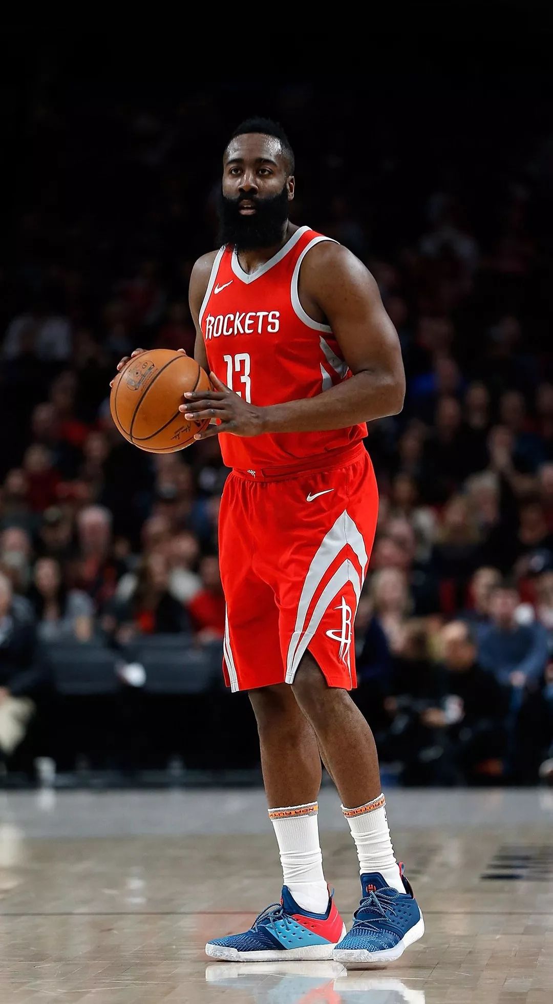 苦苦支撑！沃尔夫替补9中6得到17分&篮网半场唯一得分上双球员（独挑大梁！沃尔夫替补9投6中砍17分 成篮网半场唯一得分上双者）