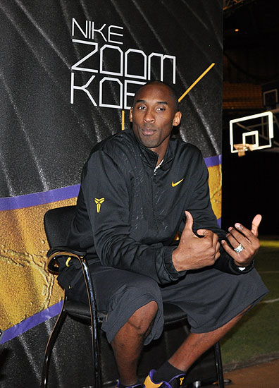 英超积分榜：枪手曼城维拉排名前三，水晶宫获胜升至第四，（英超积分最新形势：阿森纳、曼城、维拉占据前三，水晶宫取胜跻身第四）