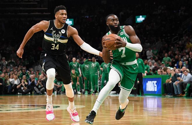 曼城德布劳内助攻斯特林破门（曼城德布劳内妙传助斯特林建功）