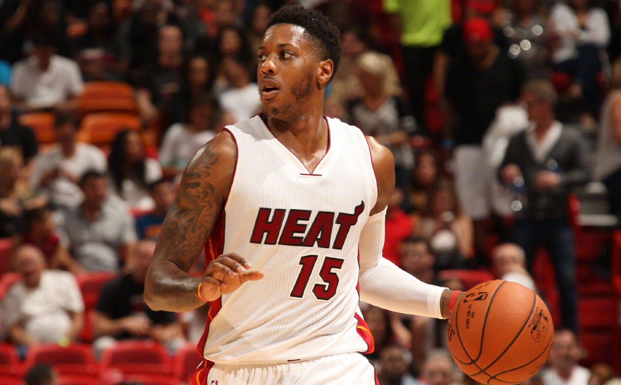 霍伊伦：我和卢卡库是兄弟；决赛打国米还是博洛尼亚都一样（霍伊伦：与卢卡库情同兄弟，决赛遇国米还是博洛尼亚都一样）