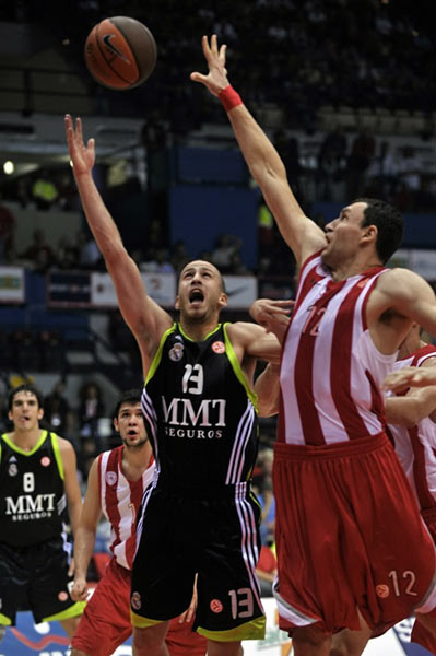 TA：曼城明夏可能签右后卫和右边锋，他们仍在关注利夫拉门托（The Athletic：曼城拟于明夏补强右后卫与右边锋，利夫拉门托仍在候选名单）