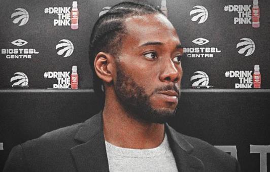 诺坎普新王？17岁的亚马尔和梅西谁更强？（诺坎普新王之争：17岁亚马尔能否比肩梅西？）